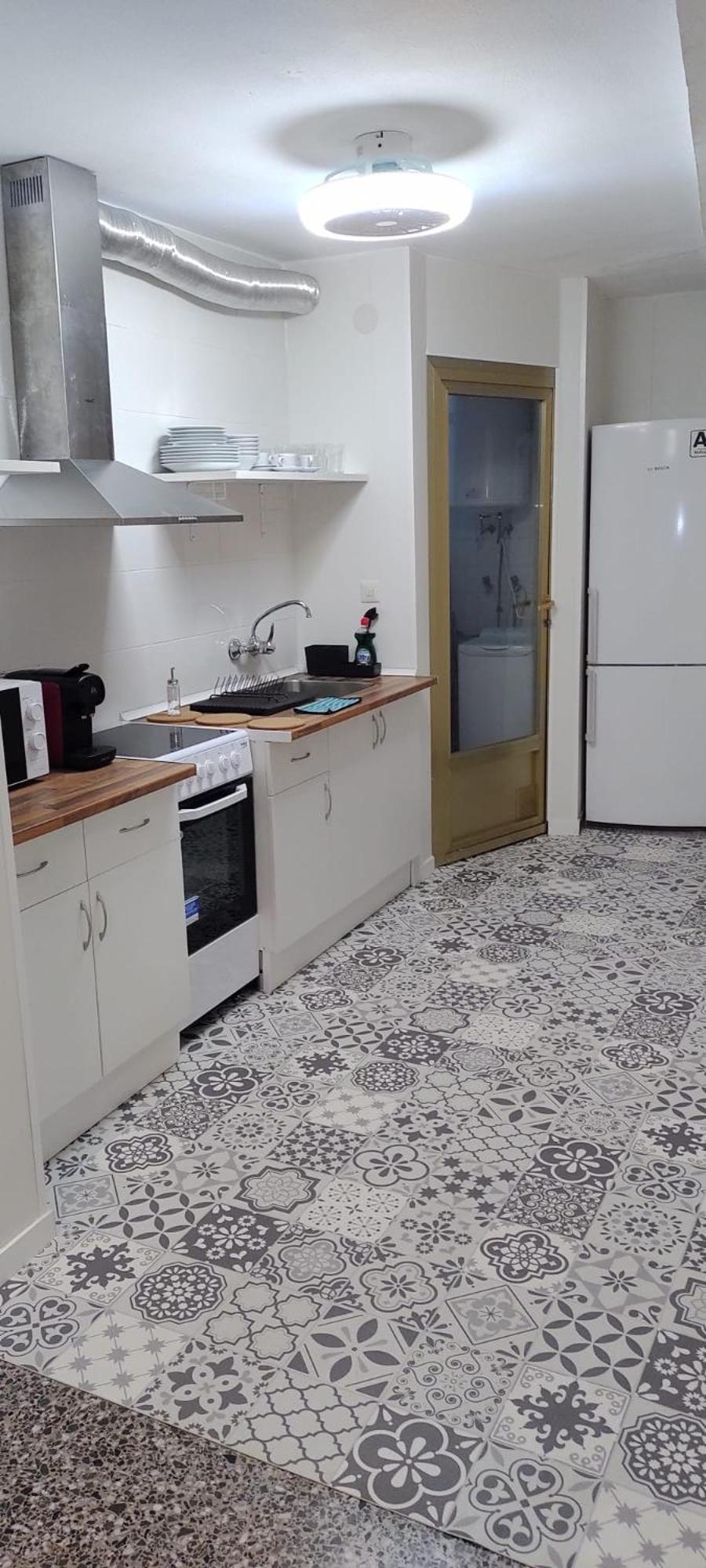 Appartamento Centrally-located, Spacious Flat At Historic Centre & Short Walk To